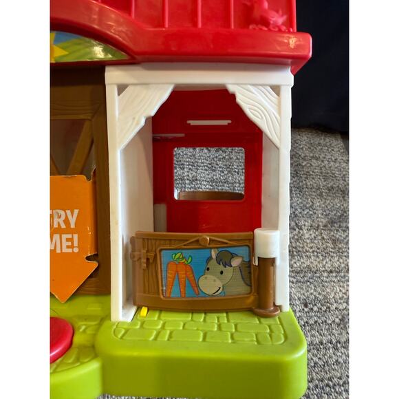 Fisher Price Little People Caring for Animals Farm Playset - Picture 4 of 10